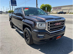 2016 GMC Sierra 1500 Crew Cab SLE Pickup 4D 5 3/4 ft