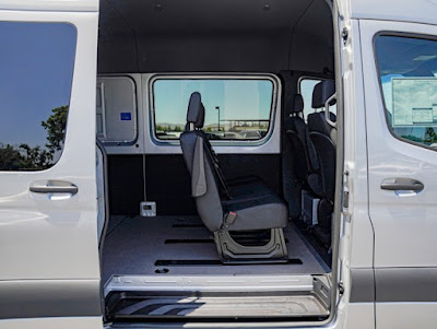 2024 Mercedes-Benz Sprinter Crew Van