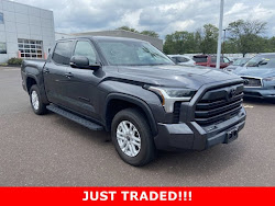 2022 Toyota Tundra 4WD SR5 4WD