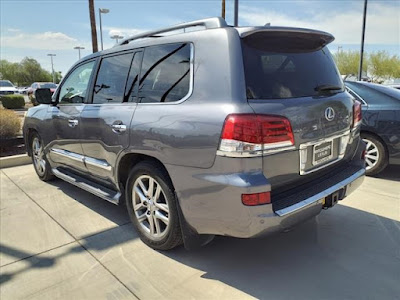 2013 Lexus LX 570