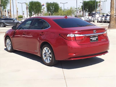 2014 Lexus ES 300h