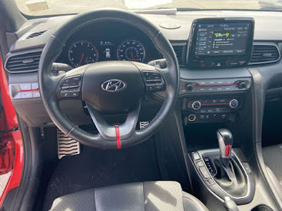 2020 Hyundai Veloster Turbo