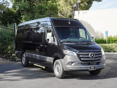 2024 Mercedes-Benz Sprinter Cargo Van