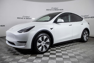 2023 Tesla Model Y Long Range