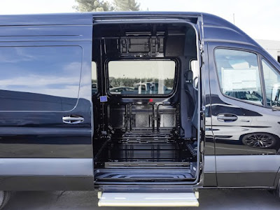 2024 Mercedes-Benz Sprinter Cargo Van