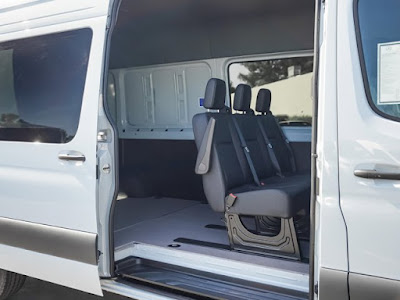 2024 Mercedes-Benz Sprinter Crew Van