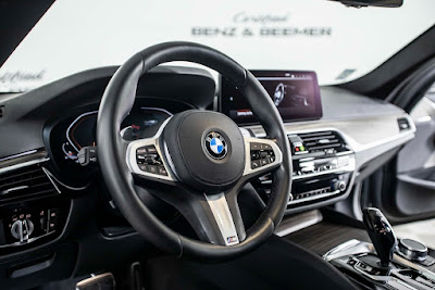 2021 BMW 5 Series 540i