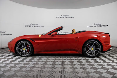 2015 Ferrari California T