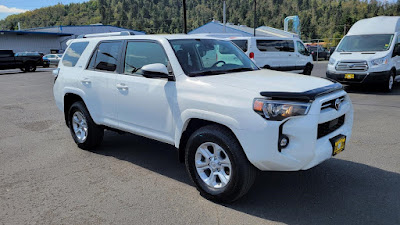 2023 Toyota 4Runner SR5