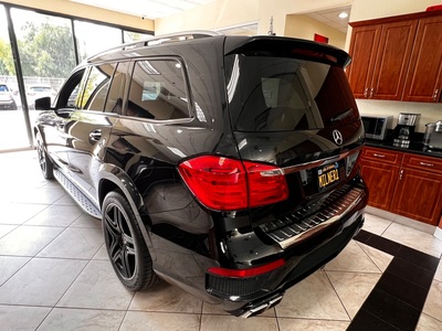 2015 Mercedes-Benz GL 63 AMG