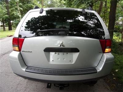 2006 Mitsubishi Endeavor LS SUV