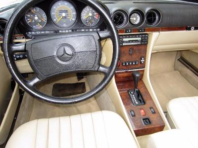 1989 Mercedes-Benz 560-Class 560SL Convertible