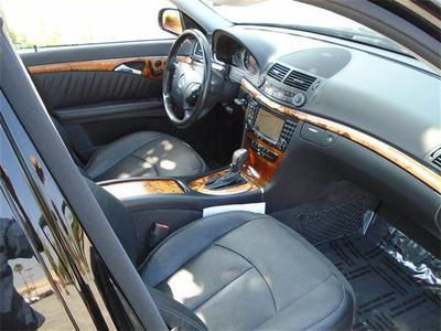 2005 Mercedes-Benz E320, LOW MILES Sedan