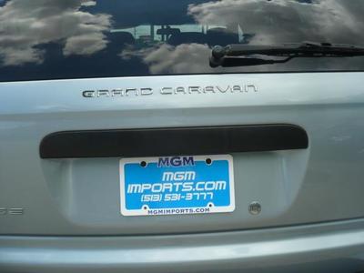 2006 Dodge Grand Caravan SE Minivan