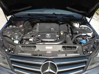 2014 Mercedes-Benz C250 Luxury Sedan