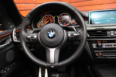 2016 BMW X5 xDrive50i M Sport Pkg X Series