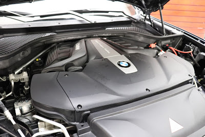 2016 BMW X5 xDrive50i M Sport Pkg X Series