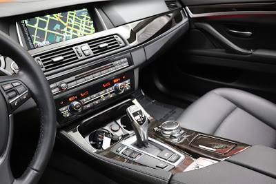 2016 BMW 528i Navigation 5 Series