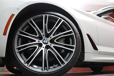 2017 BMW 540i M Sport Pkg 5 Series