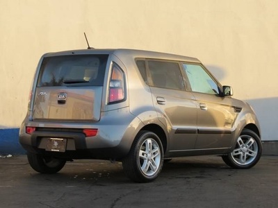 2010 Kia Soul ! Wagon