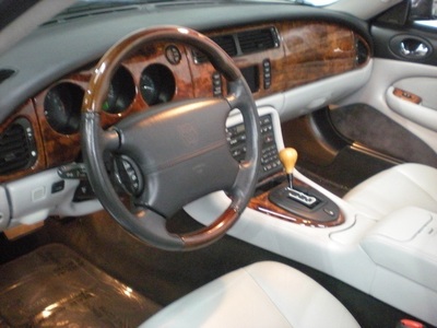 2003 Jaguar XK8 Convertible