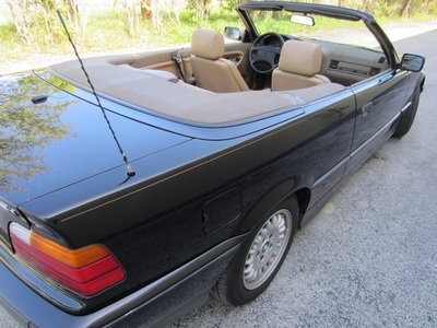 1994 BMW 325i Convertible